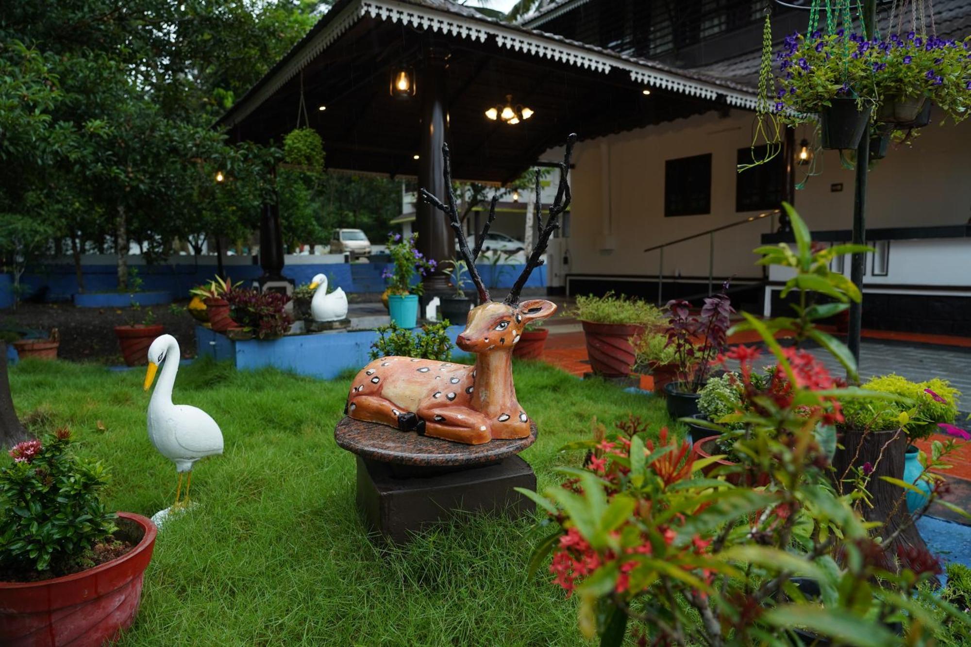 Arayathu Heritage Villa Resort Kottajam Kültér fotó