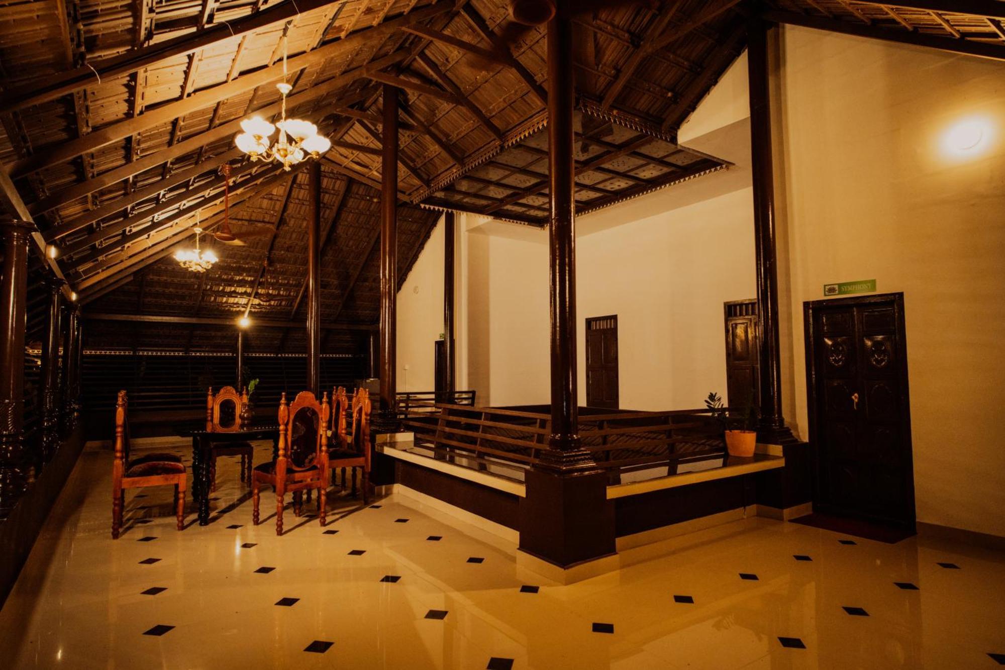 Arayathu Heritage Villa Resort Kottajam Kültér fotó