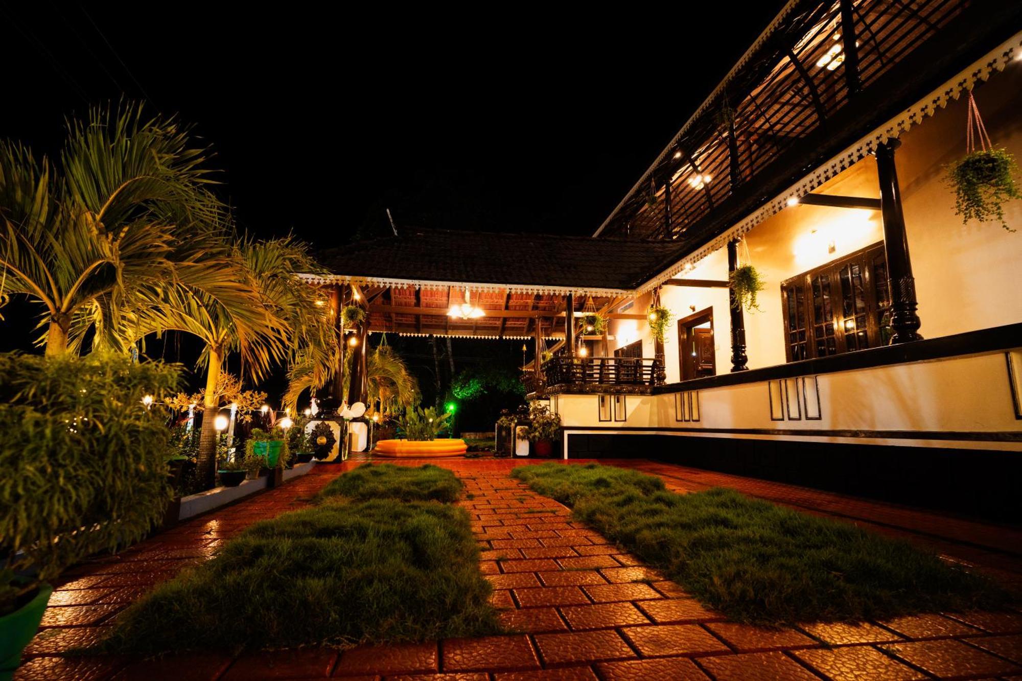 Arayathu Heritage Villa Resort Kottajam Kültér fotó